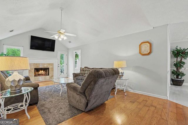 5643 Pipsissewa Drive, Flowery Branch, GA 30542