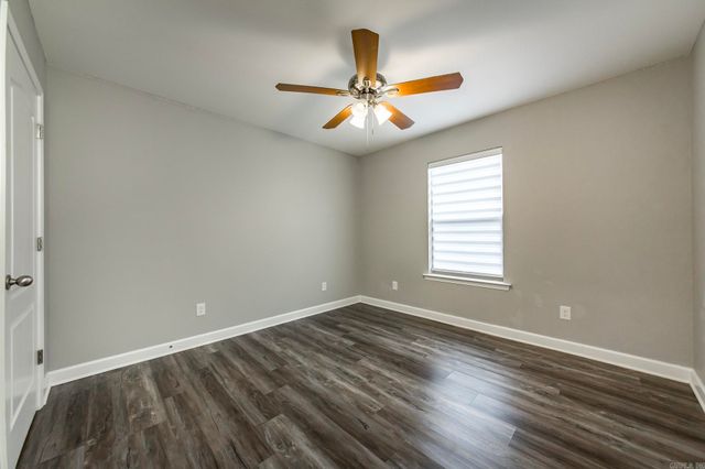 241 Heather Loop, Beebe, AR 72012