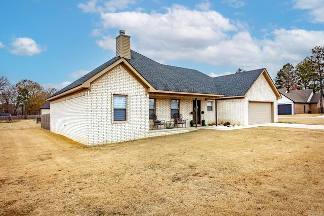 241 Heather Loop, Beebe, AR 72012