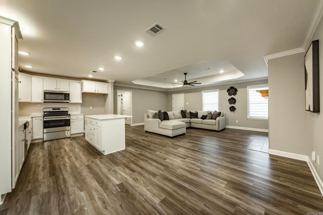 241 Heather Loop, Beebe, AR 72012