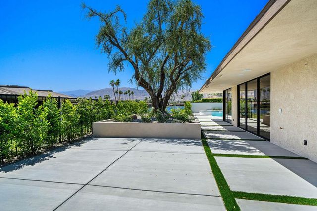 3 Columbia Drive, Rancho Mirage, CA 92270