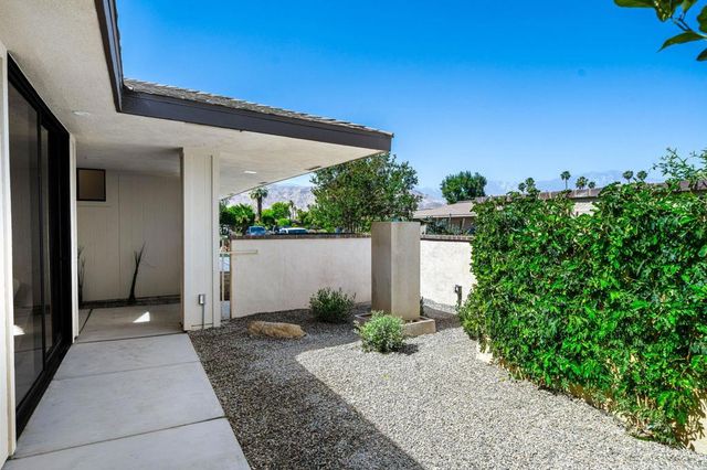 3 Columbia Drive, Rancho Mirage, CA 92270