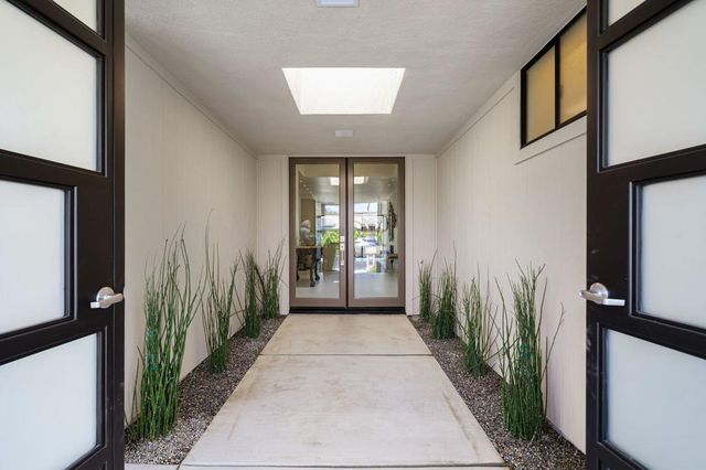 3 Columbia Drive, Rancho Mirage, CA 92270