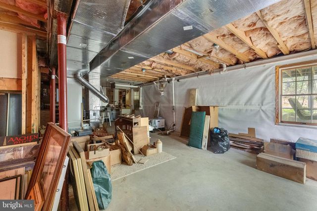 1812 CROSSPOINTE DR, Annapolis, MD 21401