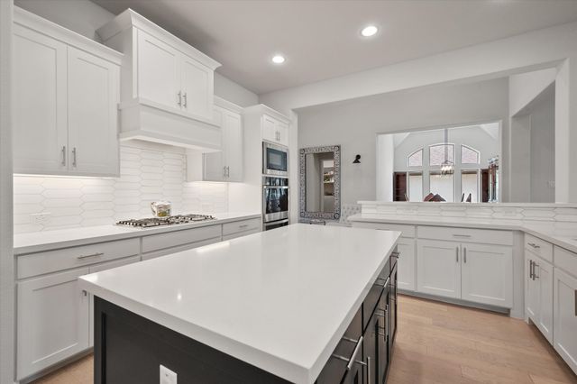 2829 Midlake Drive, Midlothian, TX 76065