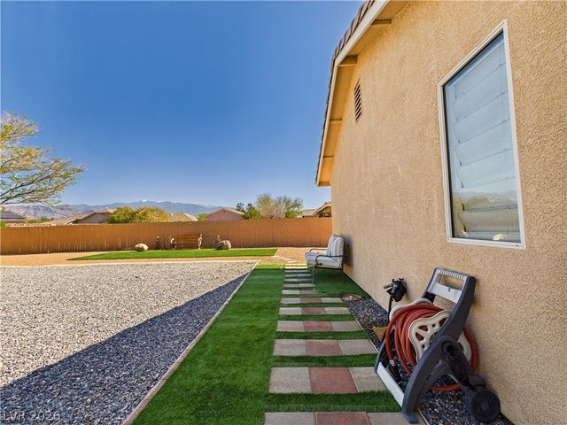 5380 East Chasemoor Street, Pahrump, NV 89061