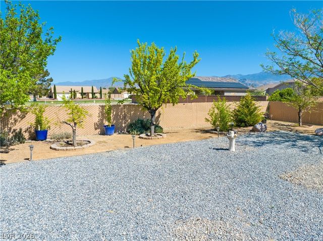 5380 East Chasemoor Street, Pahrump, NV 89061