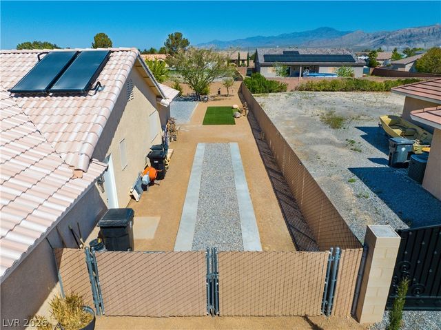 5380 East Chasemoor Street, Pahrump, NV 89061