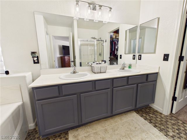 5380 East Chasemoor Street, Pahrump, NV 89061