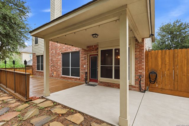 10106 RAMBLIN RIVER RD, San Antonio, TX 78251