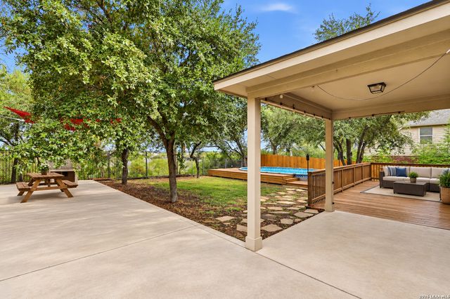 10106 RAMBLIN RIVER RD, San Antonio, TX 78251