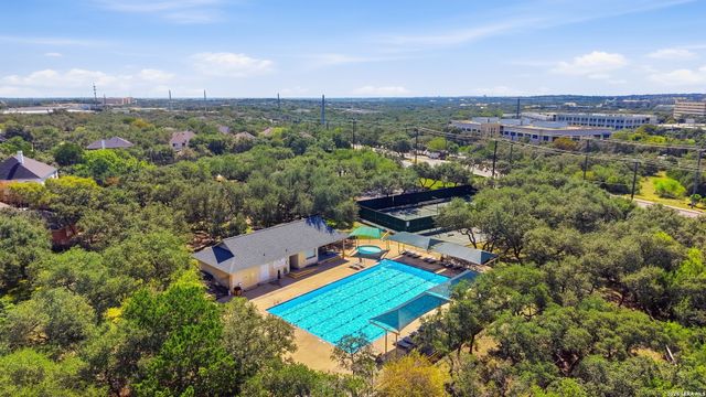 10106 RAMBLIN RIVER RD, San Antonio, TX 78251