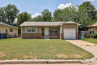 1913 Treat Drive, Midwest City, OK 73110