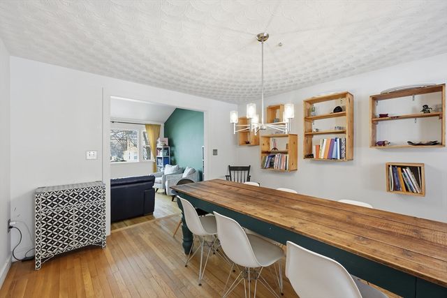 14 Emmons St, Milford, MA 01757