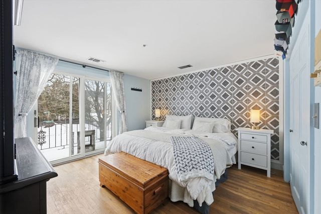 14 Emmons St, Milford, MA 01757