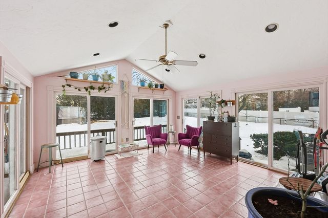 14 Emmons St, Milford, MA 01757