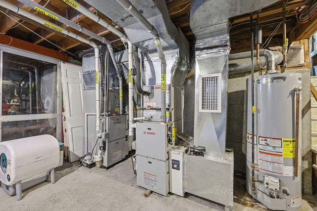 14 Emmons St, Milford, MA 01757