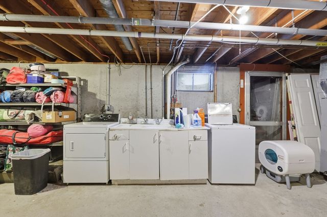 14 Emmons St, Milford, MA 01757