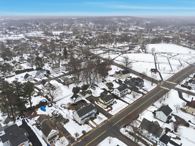 14 Emmons St, Milford, MA 01757