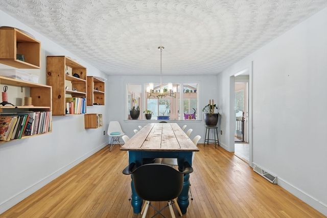 14 Emmons St, Milford, MA 01757