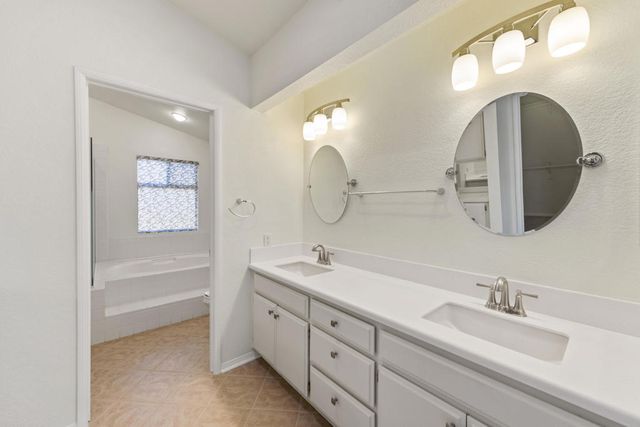 75258 La Sierra Drive, Palm Desert, CA 92211