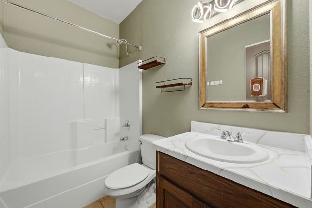 113 Mulkey Road, Waxahachie, TX 75167