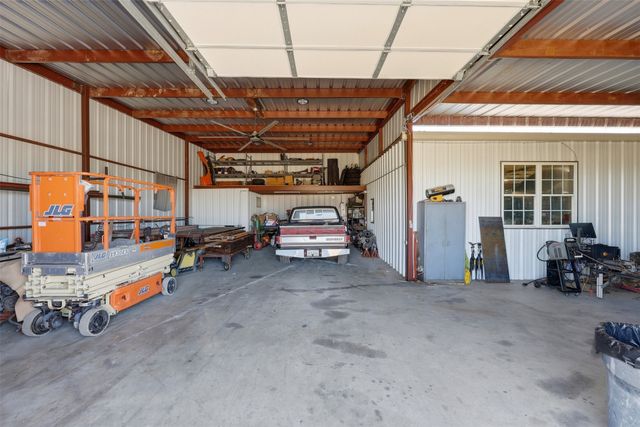 113 Mulkey Road, Waxahachie, TX 75167