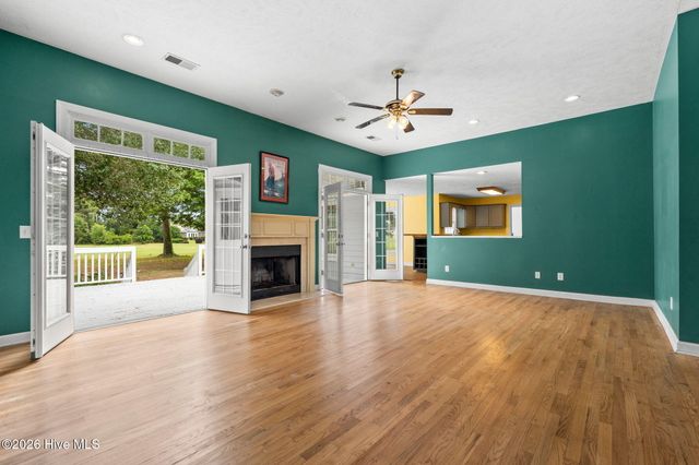 2927 Trailwood Drive SE, Southport, NC 28461