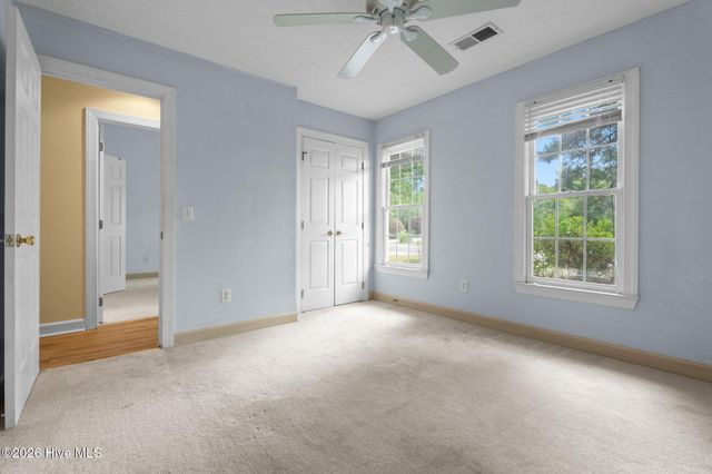 2927 Trailwood Drive SE, Southport, NC 28461