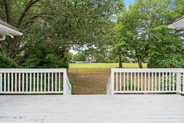 2927 Trailwood Drive SE, Southport, NC 28461