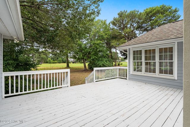 2927 Trailwood Drive SE, Southport, NC 28461