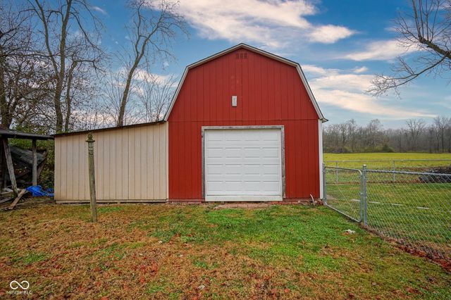 632 S Washington Street, Morristown, IN 46161