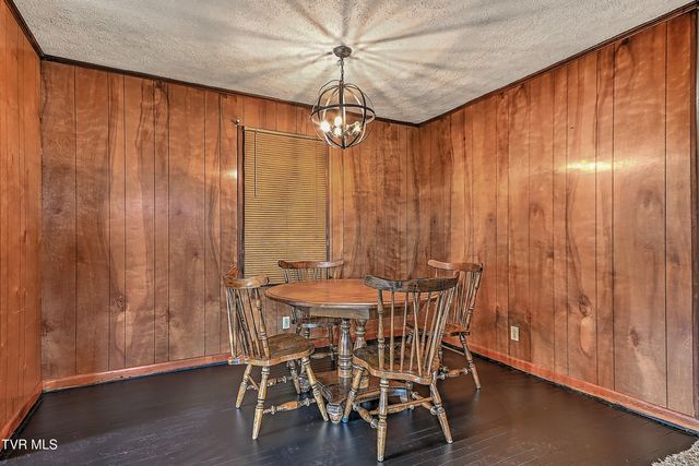 169 Denton Lane, Bristol, VA 24201