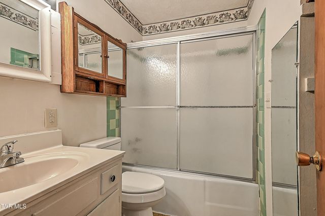 169 Denton Lane, Bristol, VA 24201