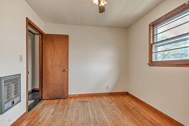 169 Denton Lane, Bristol, VA 24201