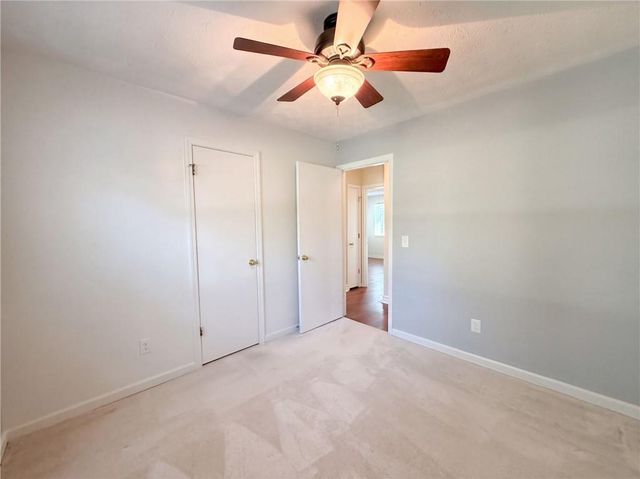 3040 Raymonds Court, Loganville, GA 30052