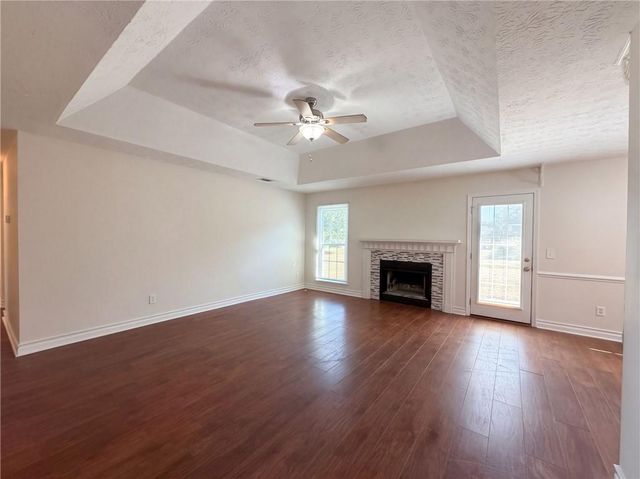 3040 Raymonds Court, Loganville, GA 30052