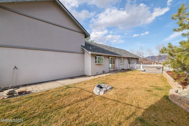 2323 Gentry Lane, Carson City, NV 89701