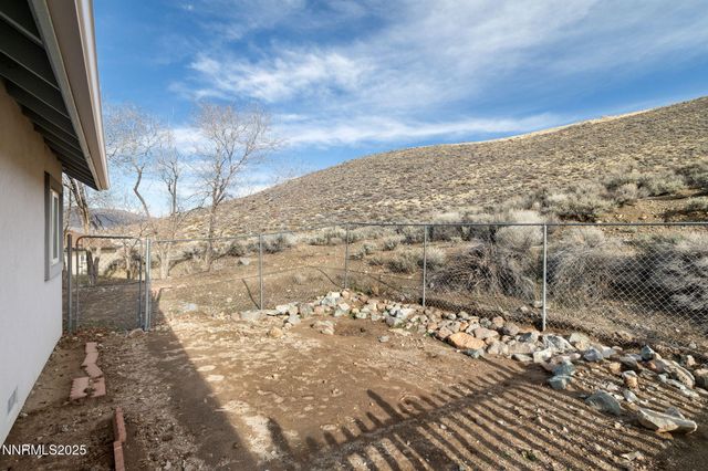 2323 Gentry Lane, Carson City, NV 89701