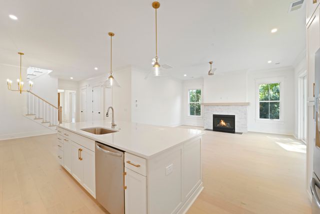 1864 Fruitwood Avenue, Charleston, SC 29414