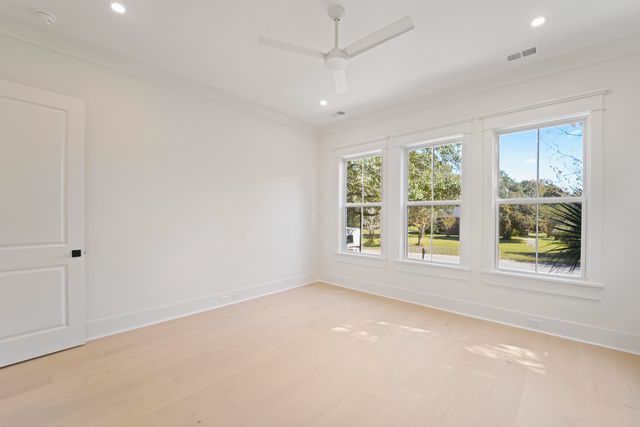 1864 Fruitwood Avenue, Charleston, SC 29414