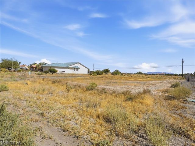 600 East Jaybird Street, Pahrump, NV 89048
