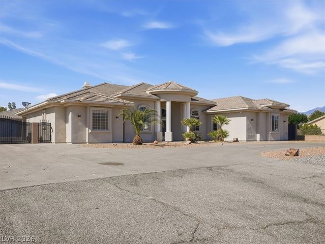 600 East Jaybird Street, Pahrump, NV 89048