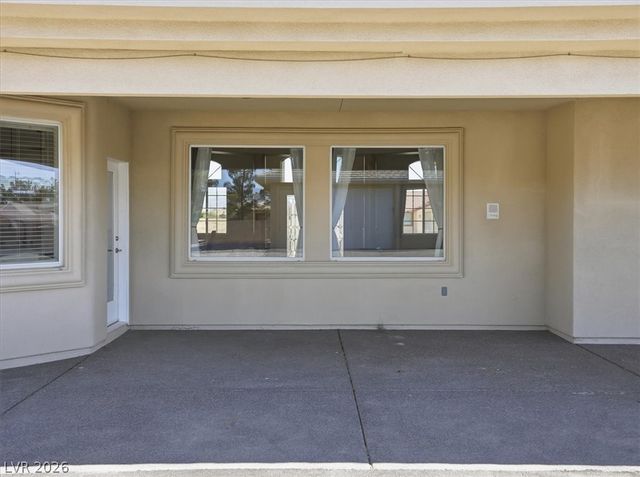 600 East Jaybird Street, Pahrump, NV 89048