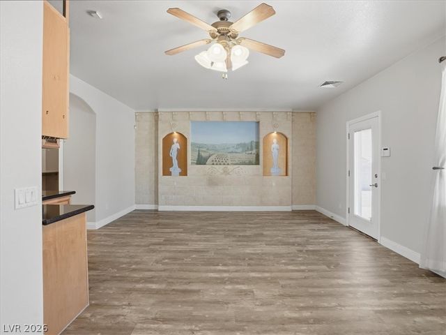 600 East Jaybird Street, Pahrump, NV 89048