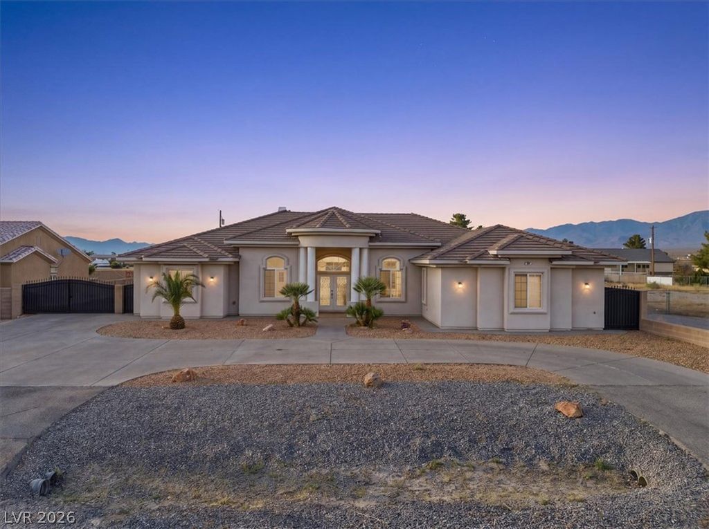 600 East Jaybird Street, Pahrump, NV 89048