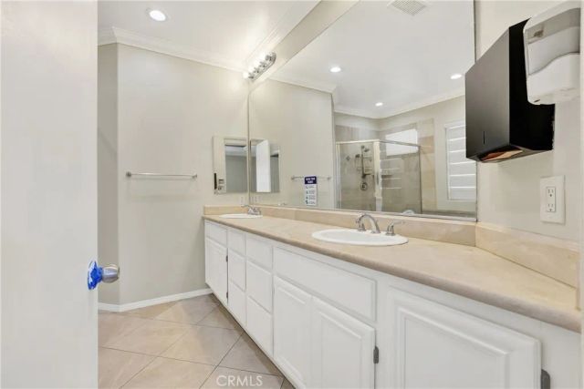7861 Daisy, Huntington Beach, CA 92648