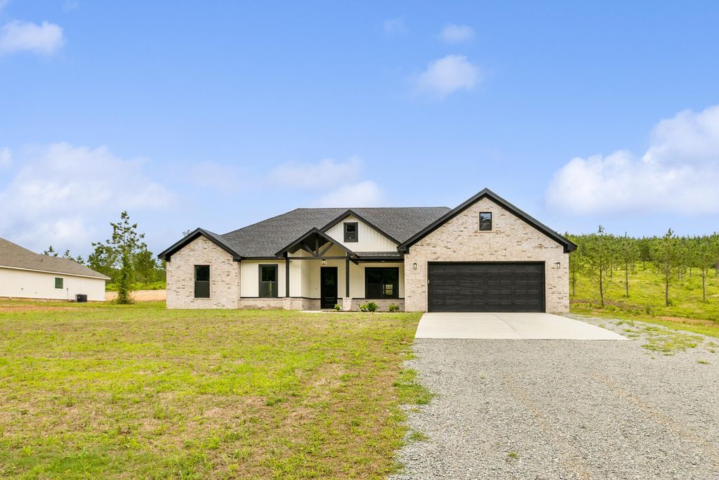 9706 Gunter Loop, Benton, AR 72019