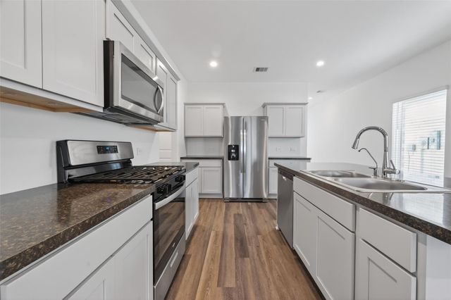 5235 Creekstone Rise Lane, Spring, TX 77373