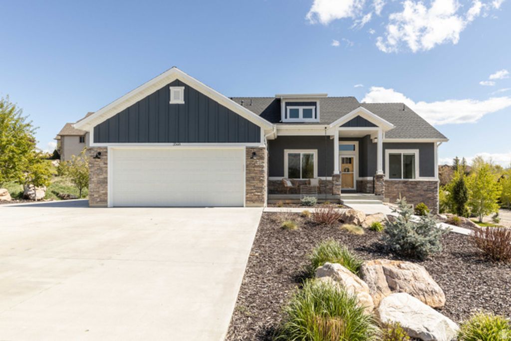 Image 3 of property listing at 3568 N ELKRIDGE TRL, Eden, UT 84310